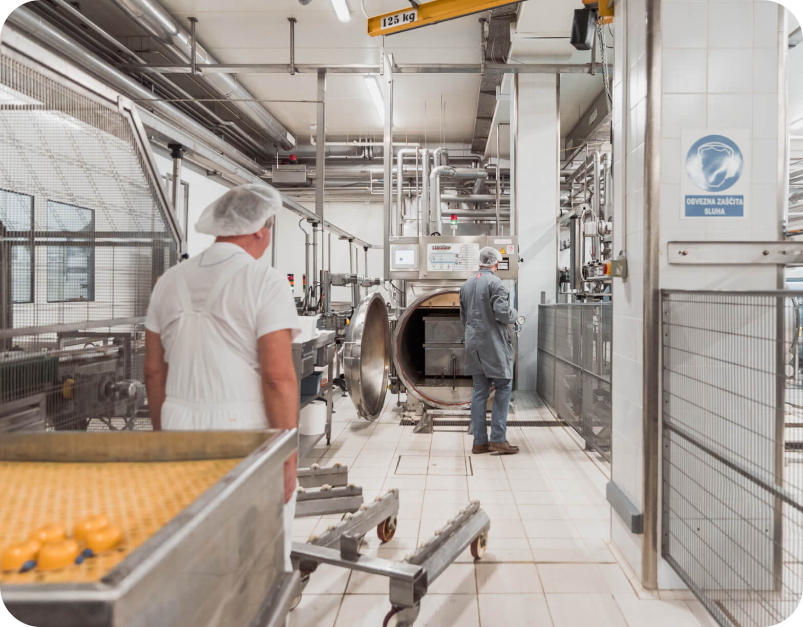 Mi smo mojstri priprave paštet.<br />Zato je tudi priprava cela mojstrovina.